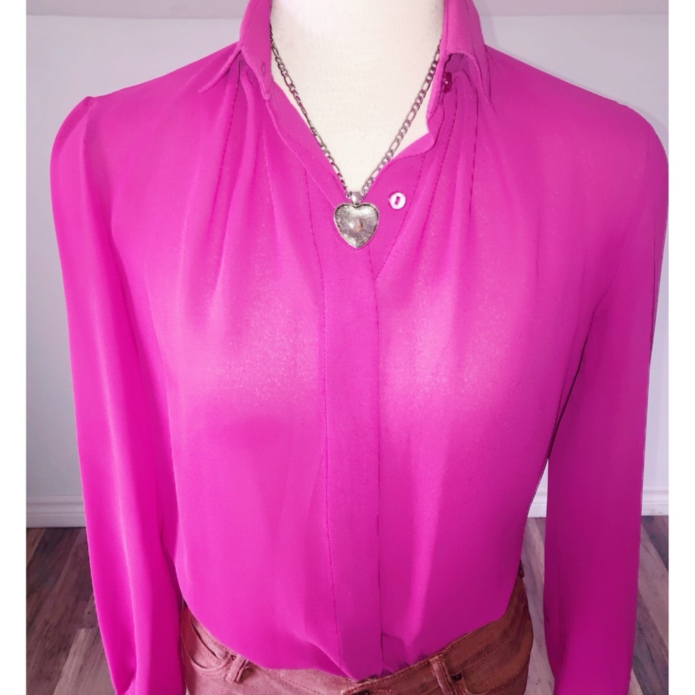 Elegant Fuchsia Vintage Blouse- size M - Picture 2 of 4